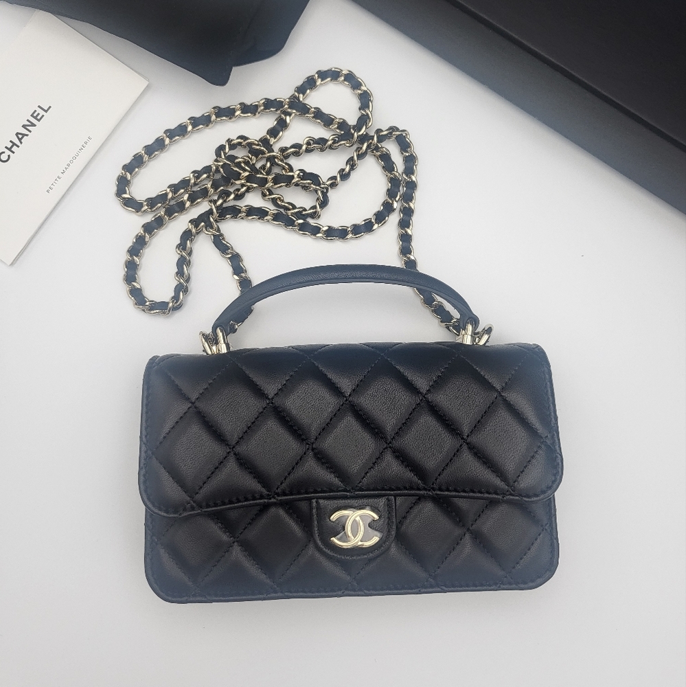 Brand new 2023 authentic Chanel flap phone holder with chain with top handle